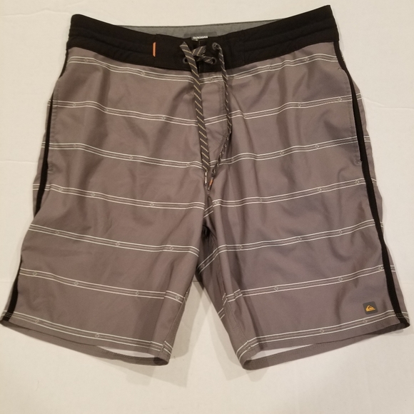 Quiksilver Men's Size 30 Waterman Collection Grey/Gray Striped Boardsho… - Picture 3 of 9